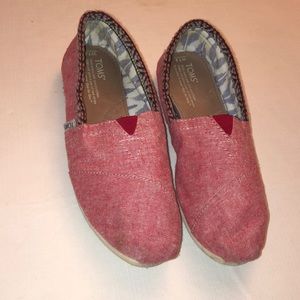 Red Chambray Toms